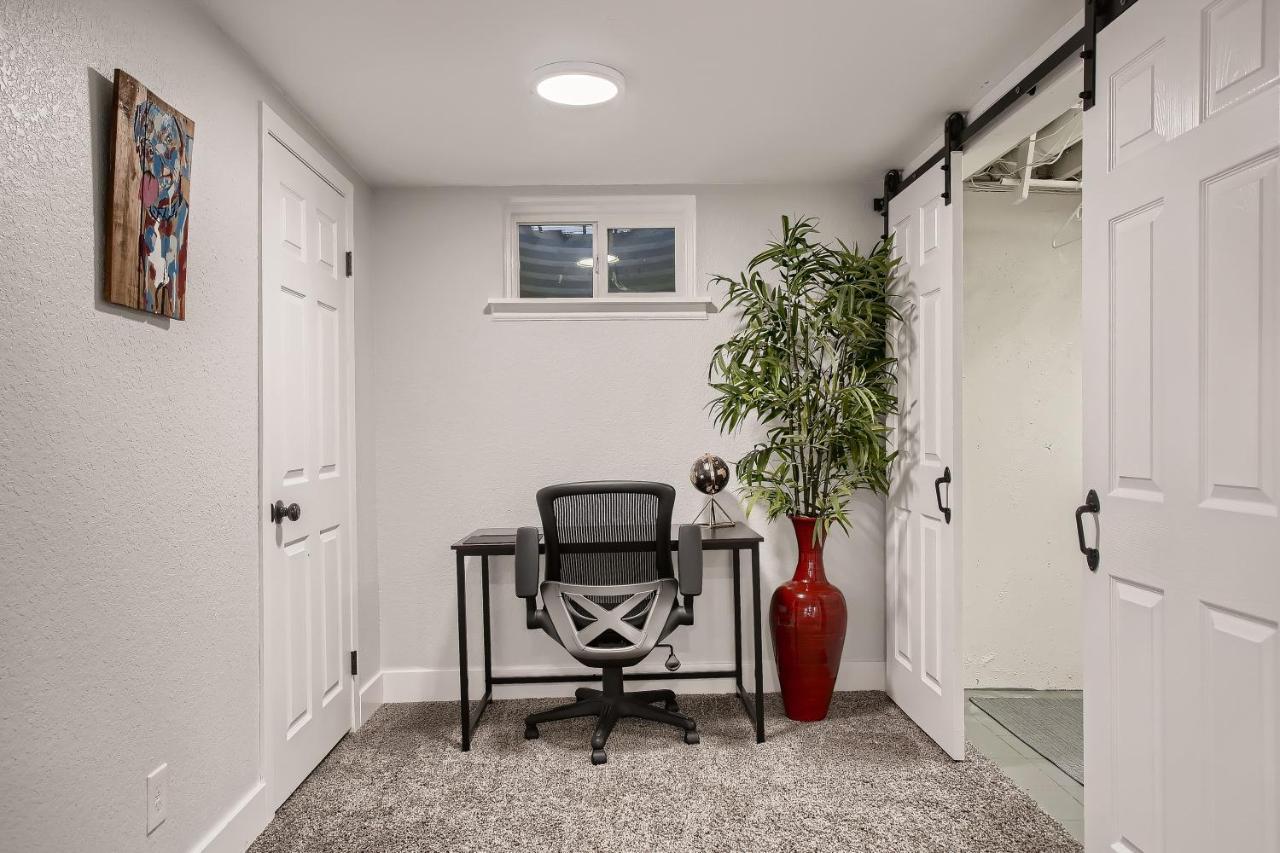 Peaceful And Comfy 4Br Home Near Downtown Denver アーバダ エクステリア 写真