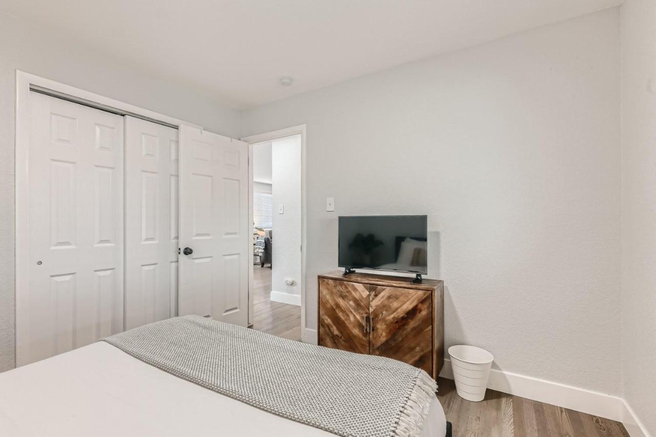 Peaceful And Comfy 4Br Home Near Downtown Denver アーバダ エクステリア 写真