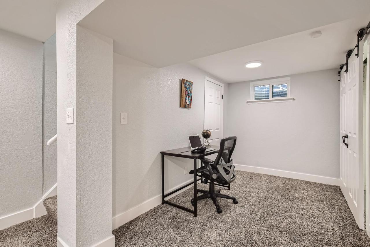 Peaceful And Comfy 4Br Home Near Downtown Denver アーバダ エクステリア 写真